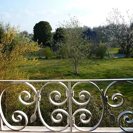 Feriehus The Piggery, Charming Converted Stone Saint-Mesmin (Dordogne)