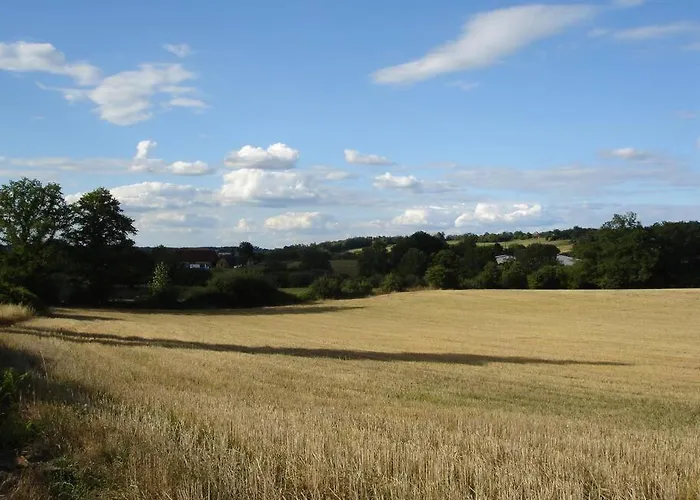The Piggery, Charming Converted Stone 펜션 *